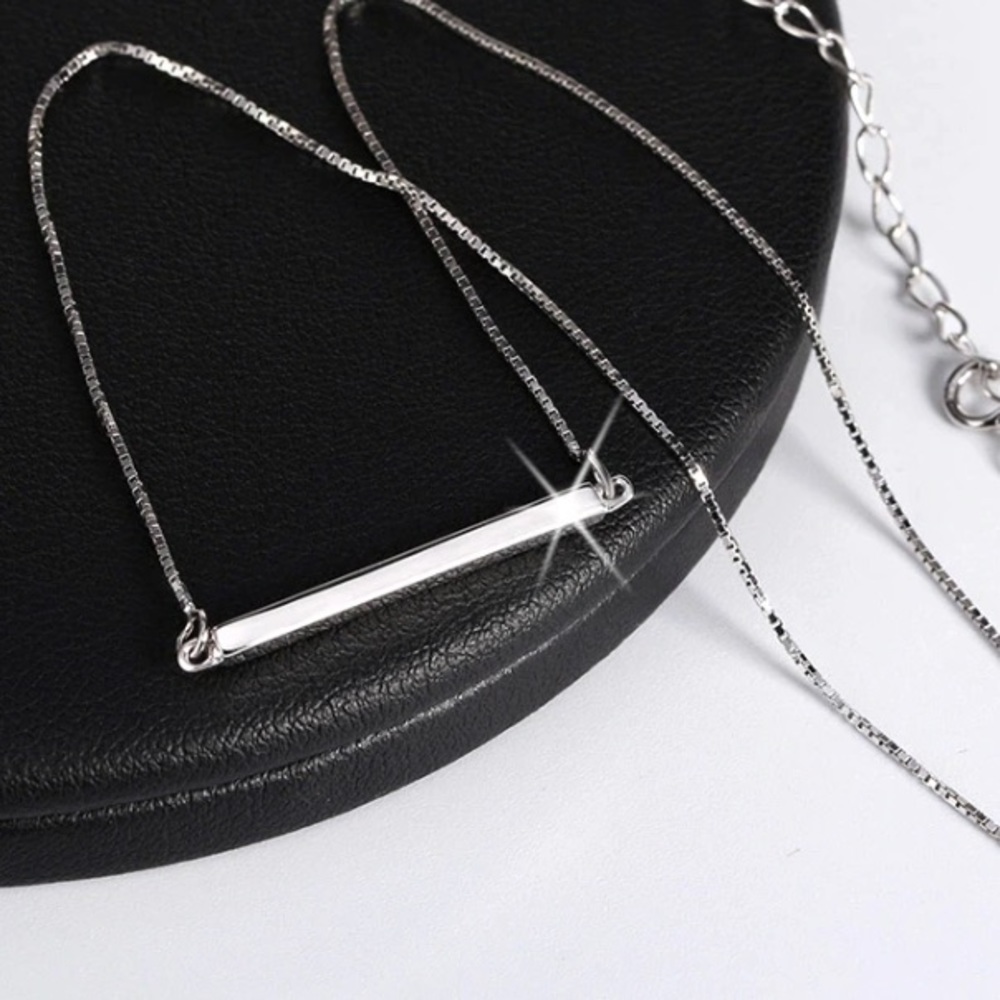 Pendant necklace in bright silver - Picture 2 of 6